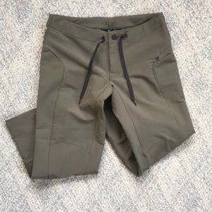 EMS Trek Capris